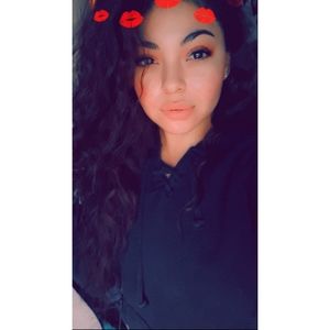 Meet your Posher, Fanny